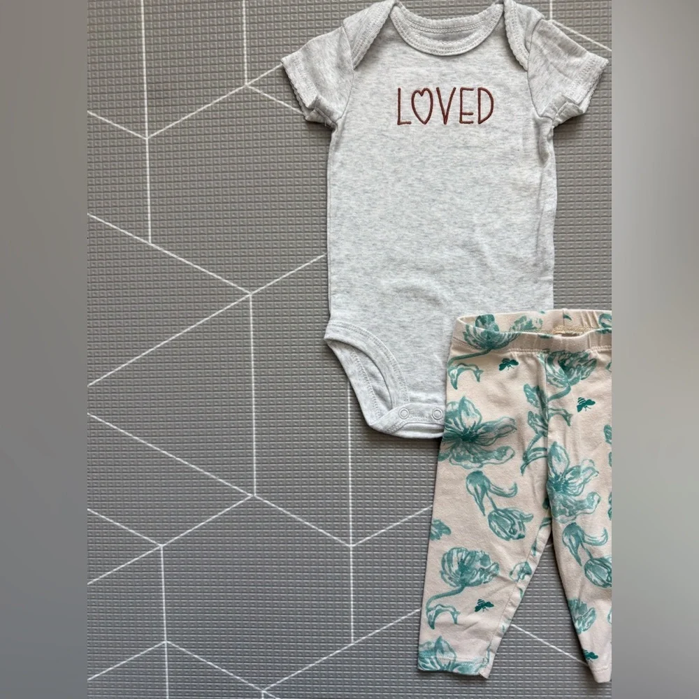 Burt’s Bees|Baby girl short sleeve LOVE bodysuit Onesie w Blue Floral Leggings•